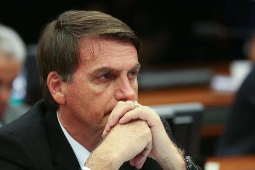 Fato: Bolsonaro está no segundo turno - Problema: qual é o propósito disso?